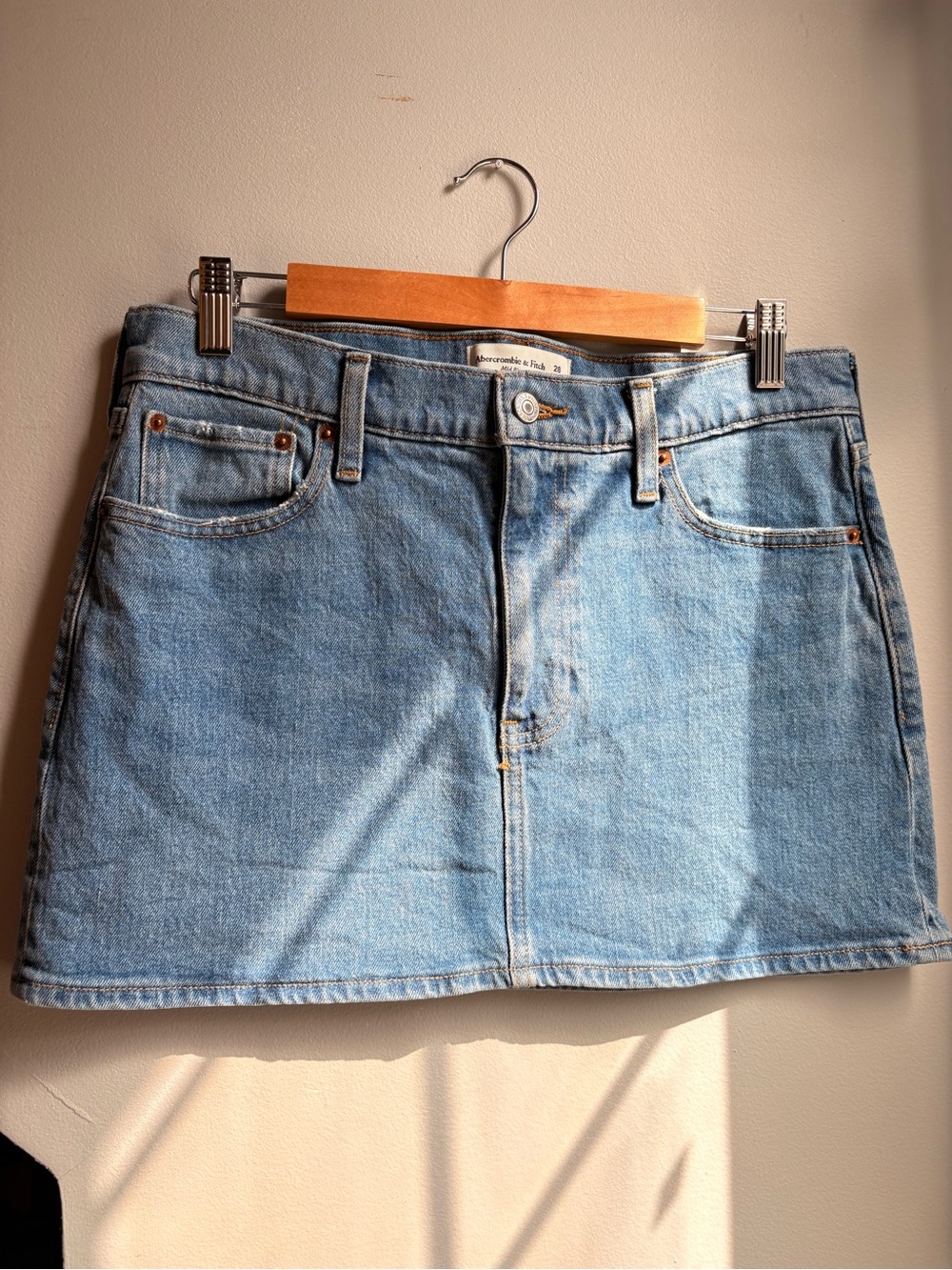 Abercrombie & Fitch Light Wash Denim Mid-Rise Mini Skirt